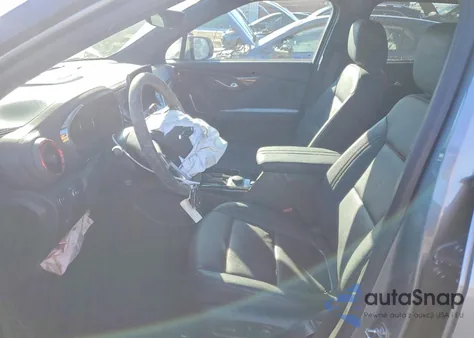 2025 Chevrolet Blazer Rs from USA, damaged, VIN 3GNKBKRS9SS157709